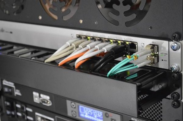 Comment choisir une box 4G professionnelle pour votre entreprise ?